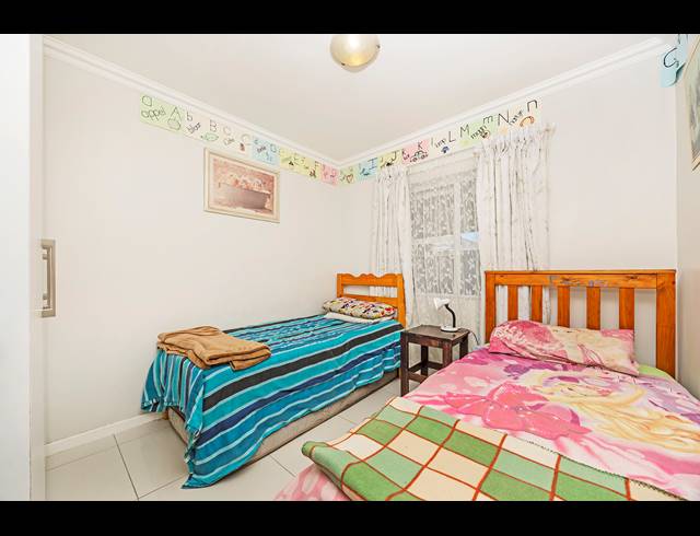 3 BEDROOM HOUSE FOR SALE IN ZONNENDAL